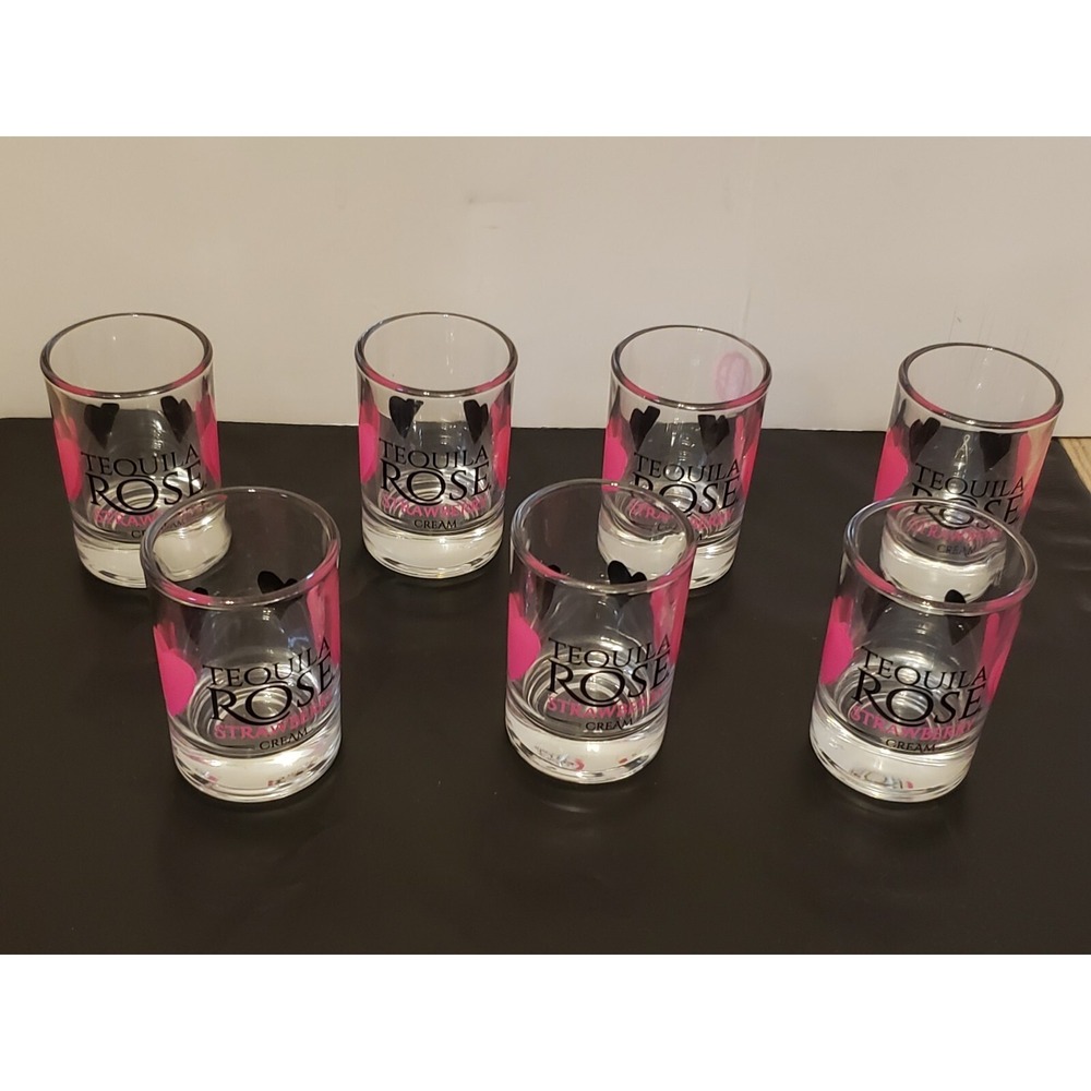 Lot Of 7 Tequila Rose Shot Glasses Strawberry‎ Cream Hearts Pink
